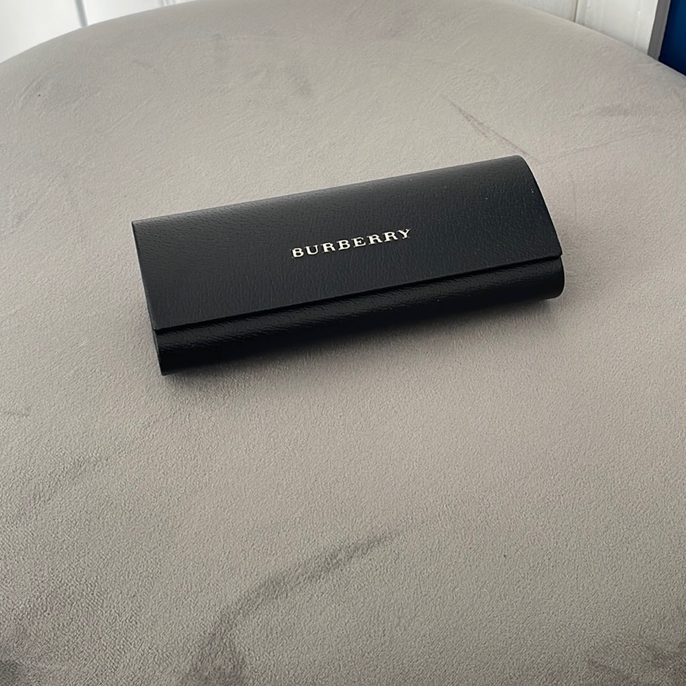 Burberry Glasses / Sunglasses Case
